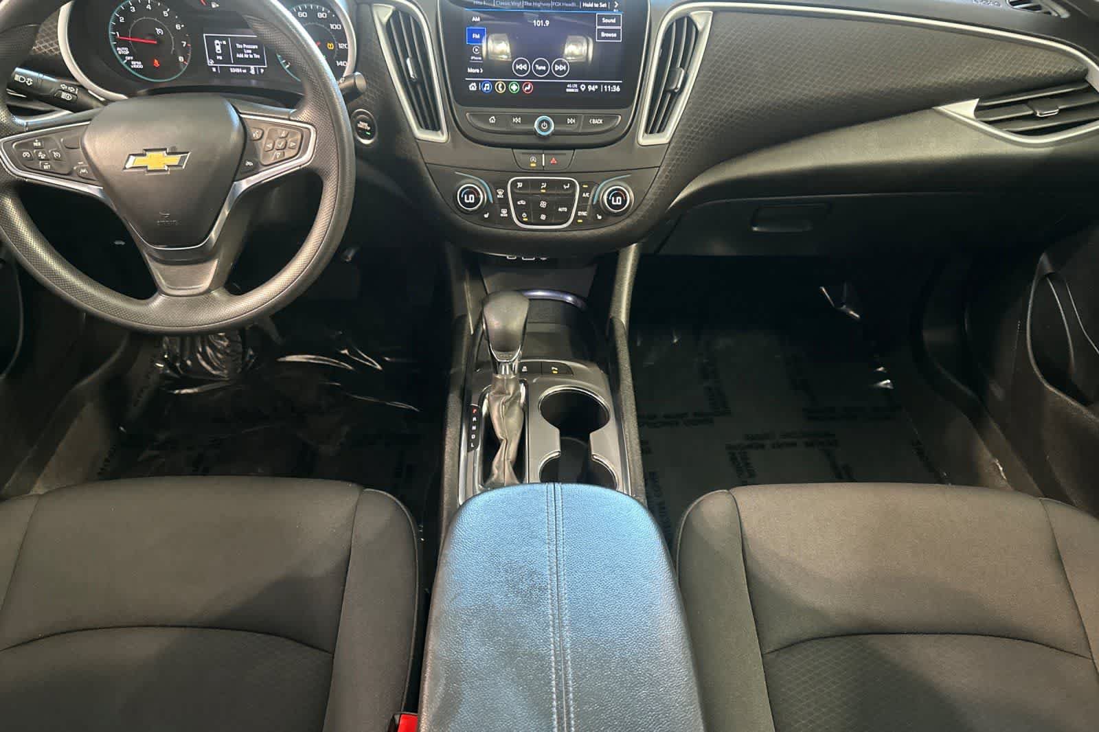 Used 2024 Chevrolet Malibu LT FWD image 4