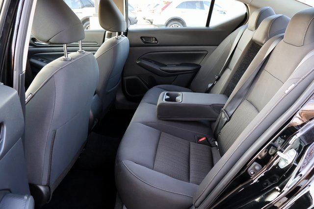 Used 2025 Nissan Altima 2.5 SV image 22