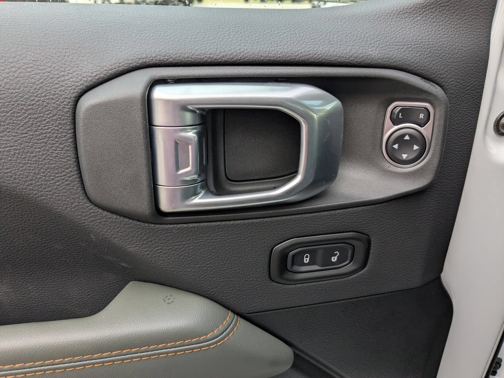 New 2026 Jeep Gladiator Mojave AWD/4WD image 16