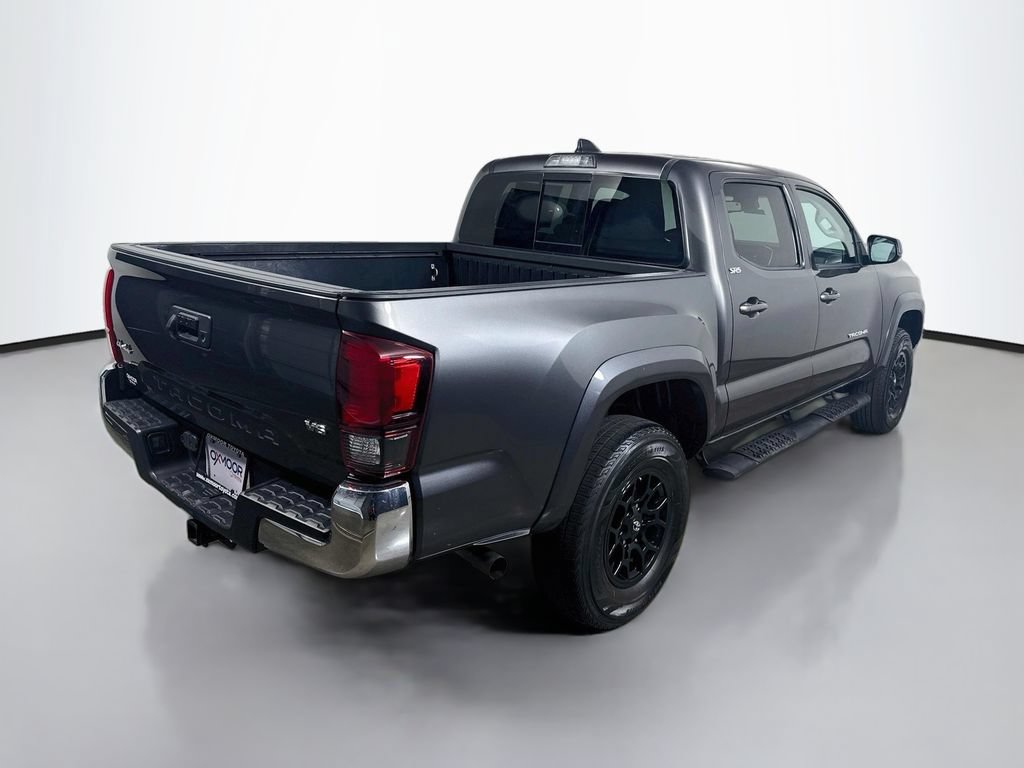 Certified 2021 Toyota Tacoma SR5 AWD/4WD image 7