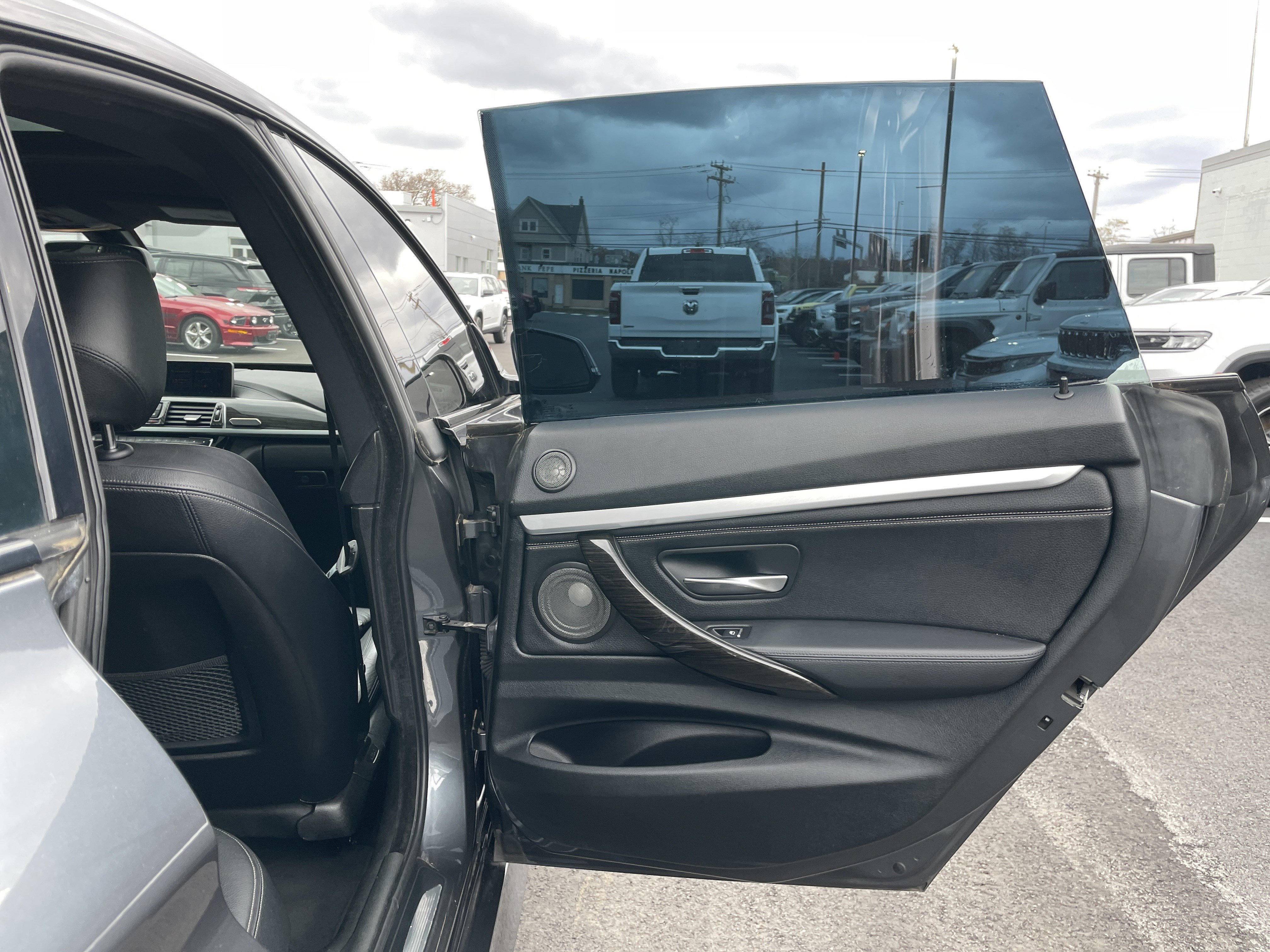 Used 2018 BMW 340i Gran Turismo xDrive image 17