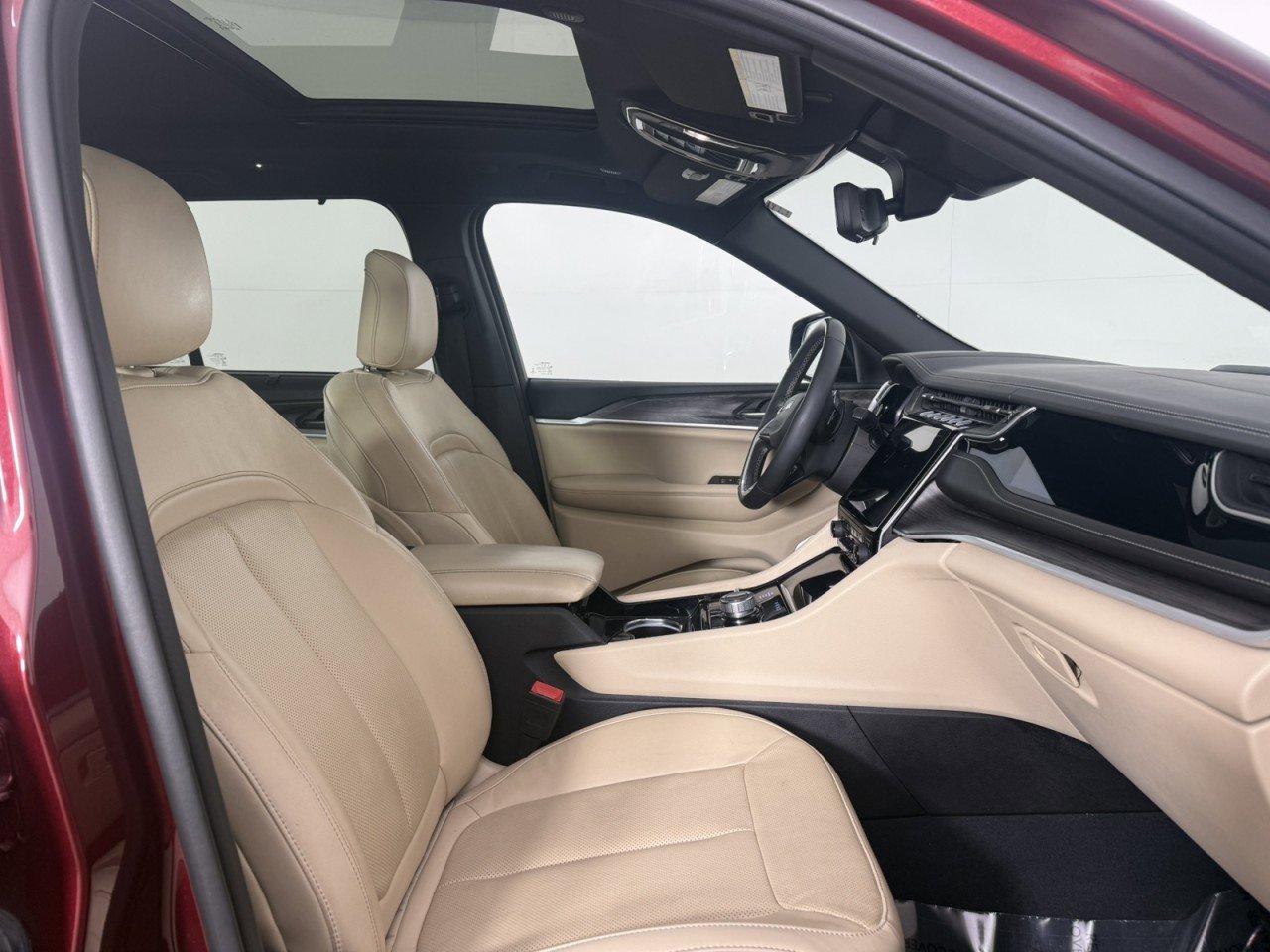 Used 2022 Jeep Grand Cherokee Limited 4xe w/ Luxury Tech Group II image 10