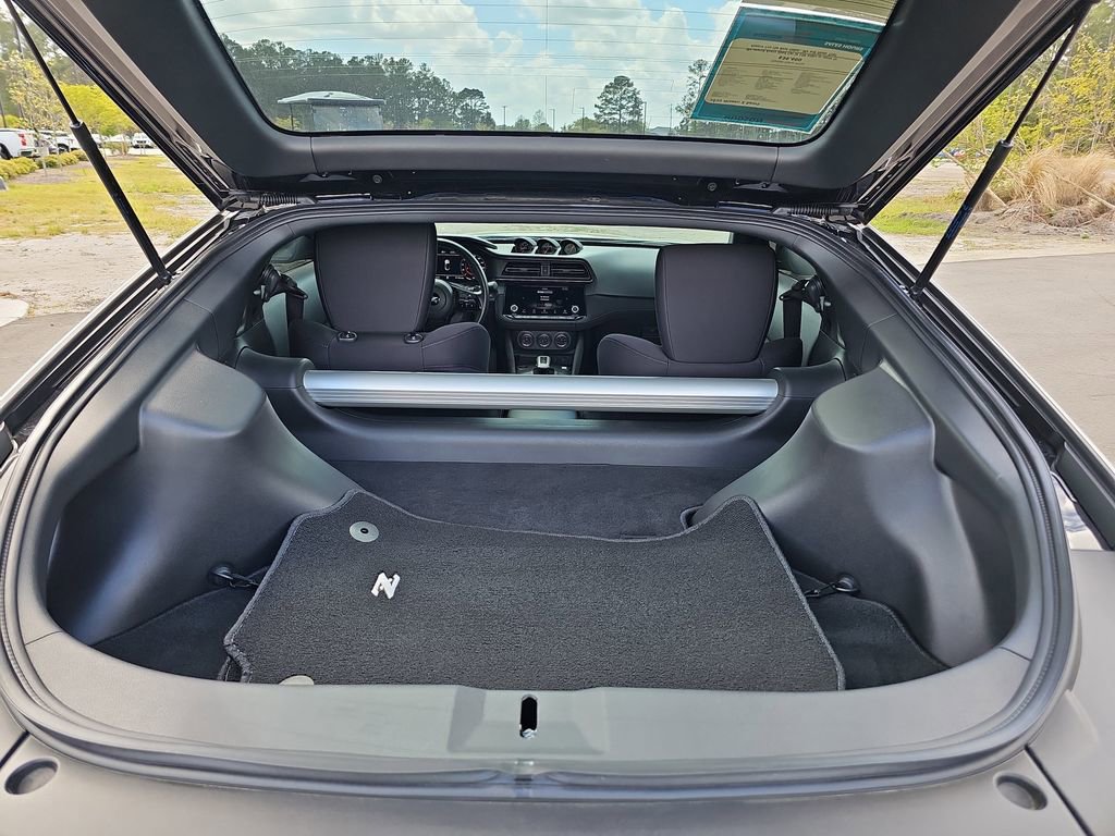 Used 2025 Nissan Z Sport w/ Floor Mat Package image 14