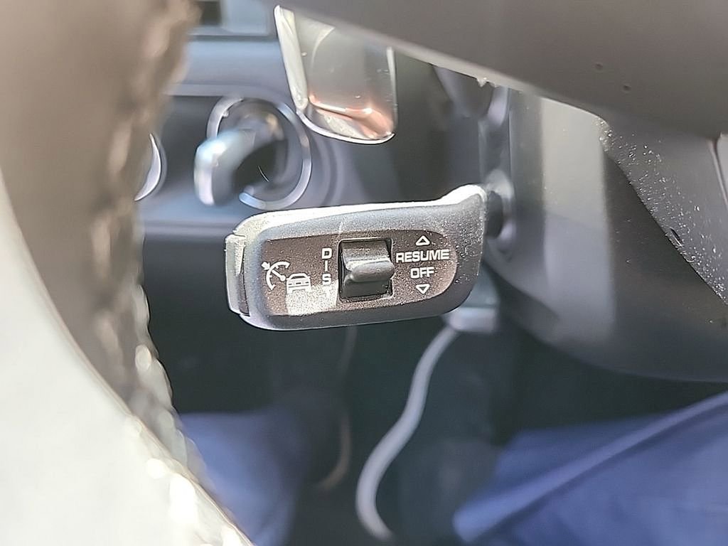 Used 2024 Porsche Macan GTS AWD/4WD image 12