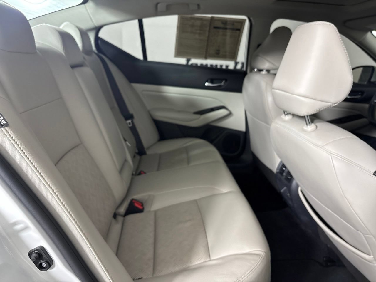 Used 2023 Nissan Altima 2.5 SL FWD image 28