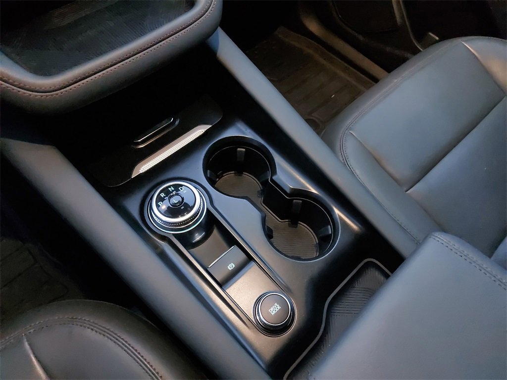 Used 2025 Ford Explorer Active w/ Active Comfort Package image 21