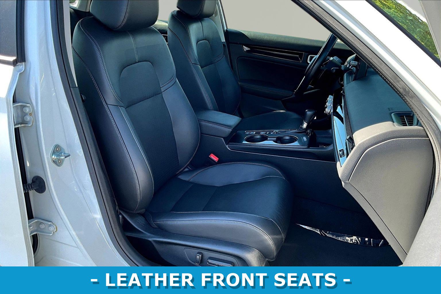 Used 2023 Honda Civic Touring image 29