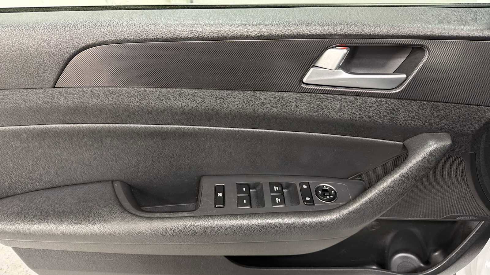 Used 2015 Hyundai Sonata Sport w/ Option Group 04 FWD image 15