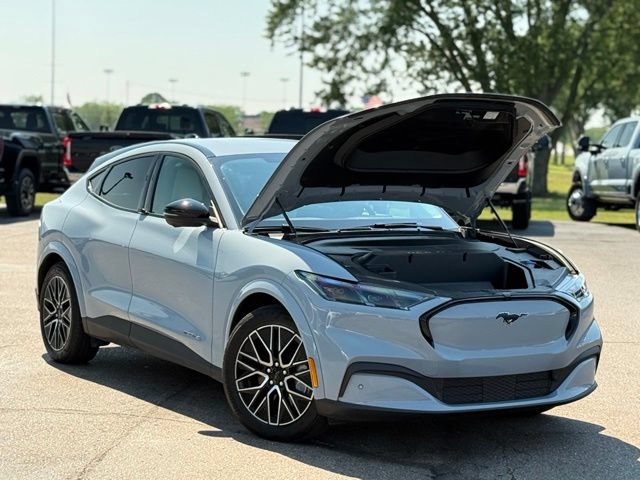 Certified 2025 Ford Mustang Mach-E Premium AWD/4WD image 43