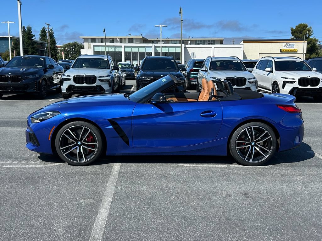 New 2026 BMW Z4 sDrive30i w/ Premium Package RWD image 2