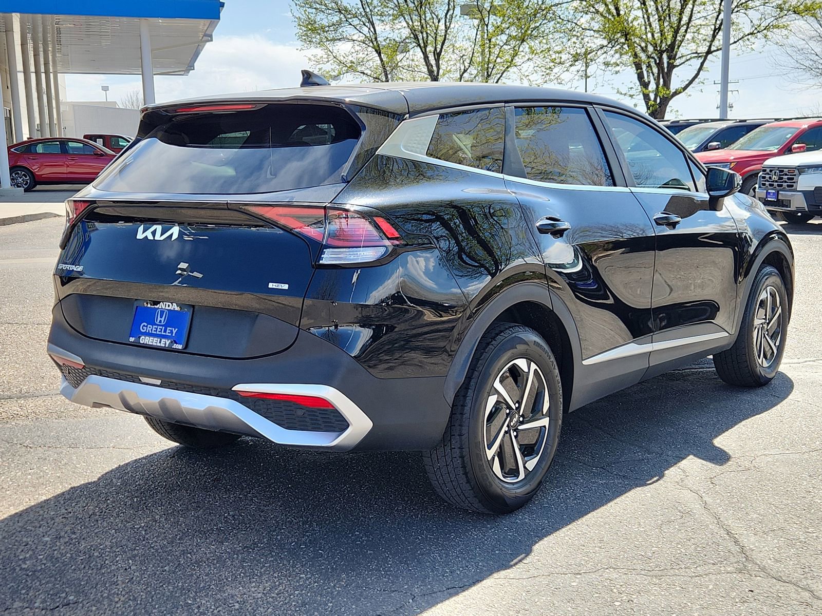 Used 2023 Kia Sportage LX image 5