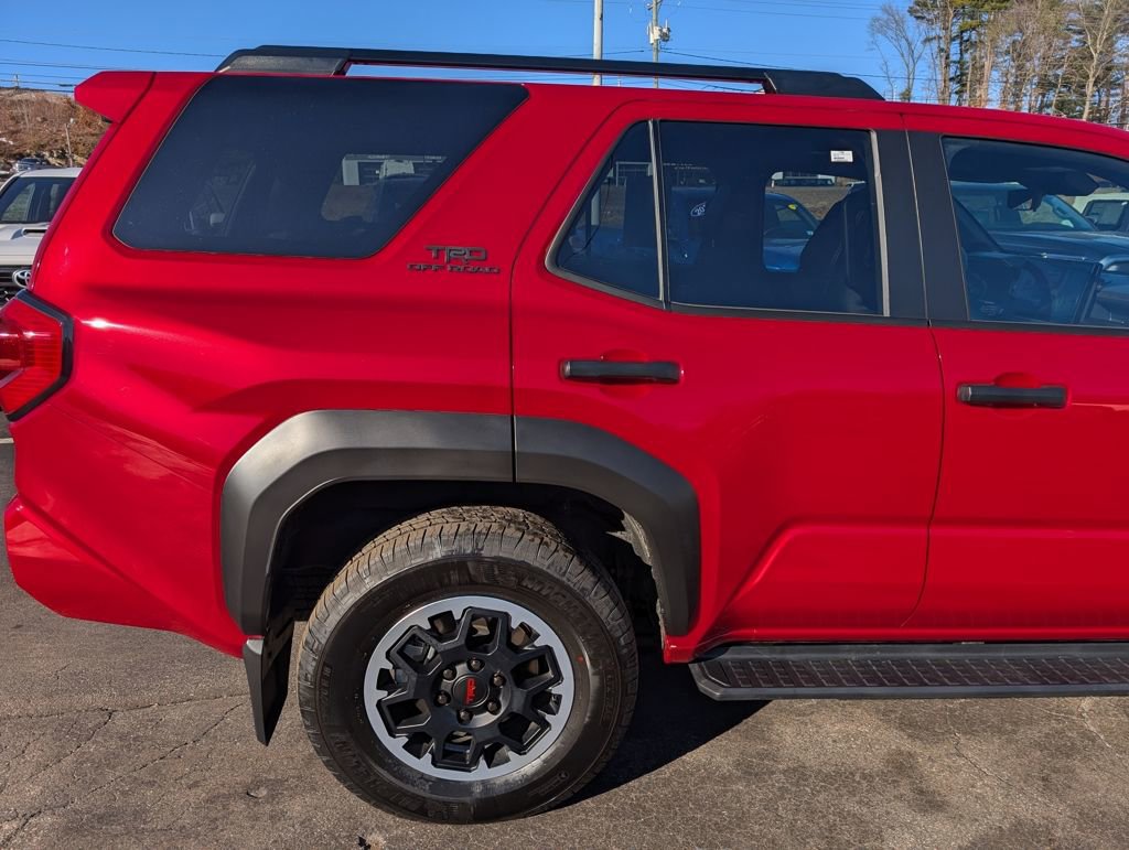 Certified 2025 Toyota 4Runner TRD Off-Road Premium w/ Tow Technology Package AWD/4WD image 8
