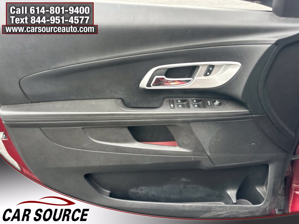 Used 2017 Chevrolet Equinox Premier w/ Enhanced Convenience Package FWD image 12