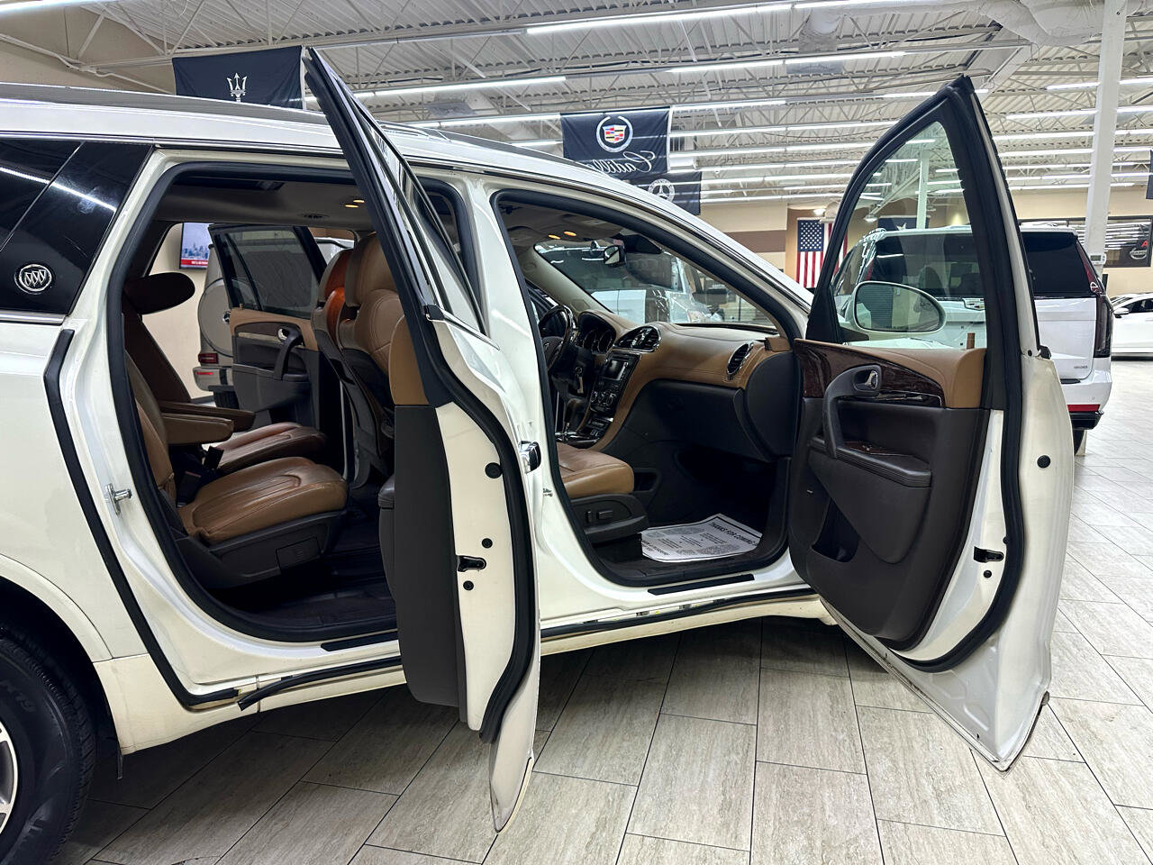 Used 2015 Buick Enclave Leather image 12