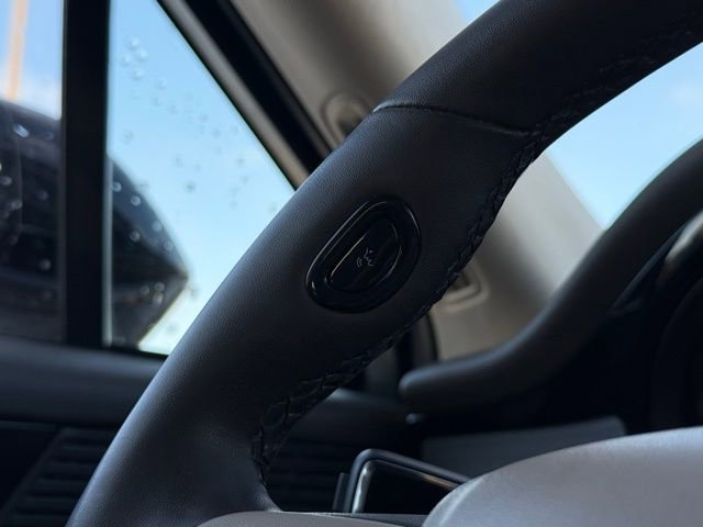 Used 2022 Lincoln Corsair FWD image 11