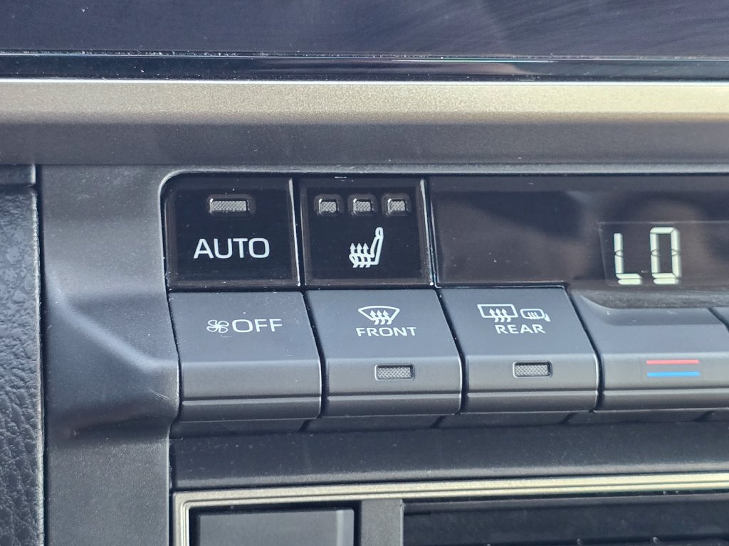 Certified 2025 Toyota Camry XLE AWD/4WD image 7