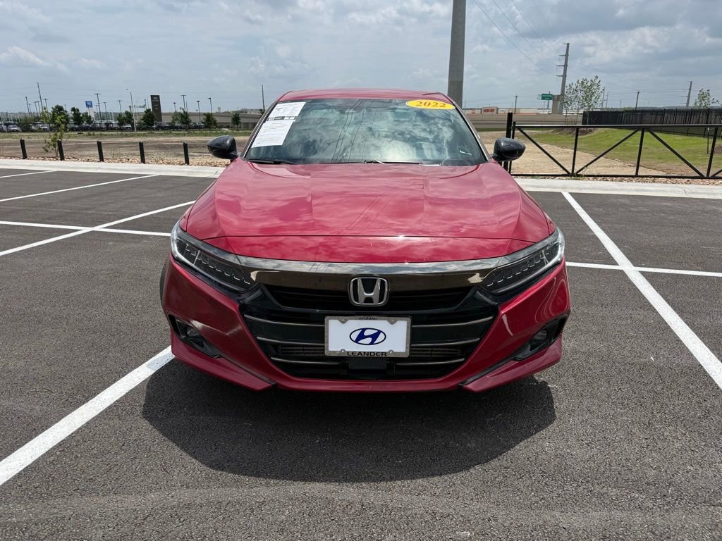 Used 2022 Honda Accord Sport image 2