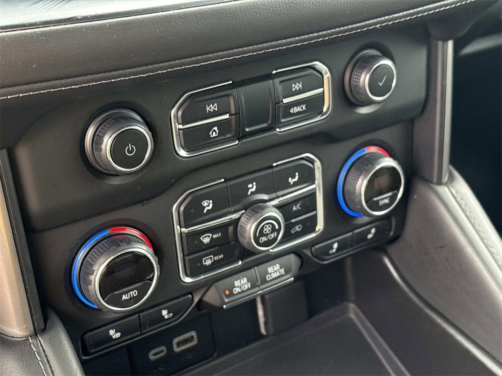 Used 2023 Chevrolet Tahoe LT image 34