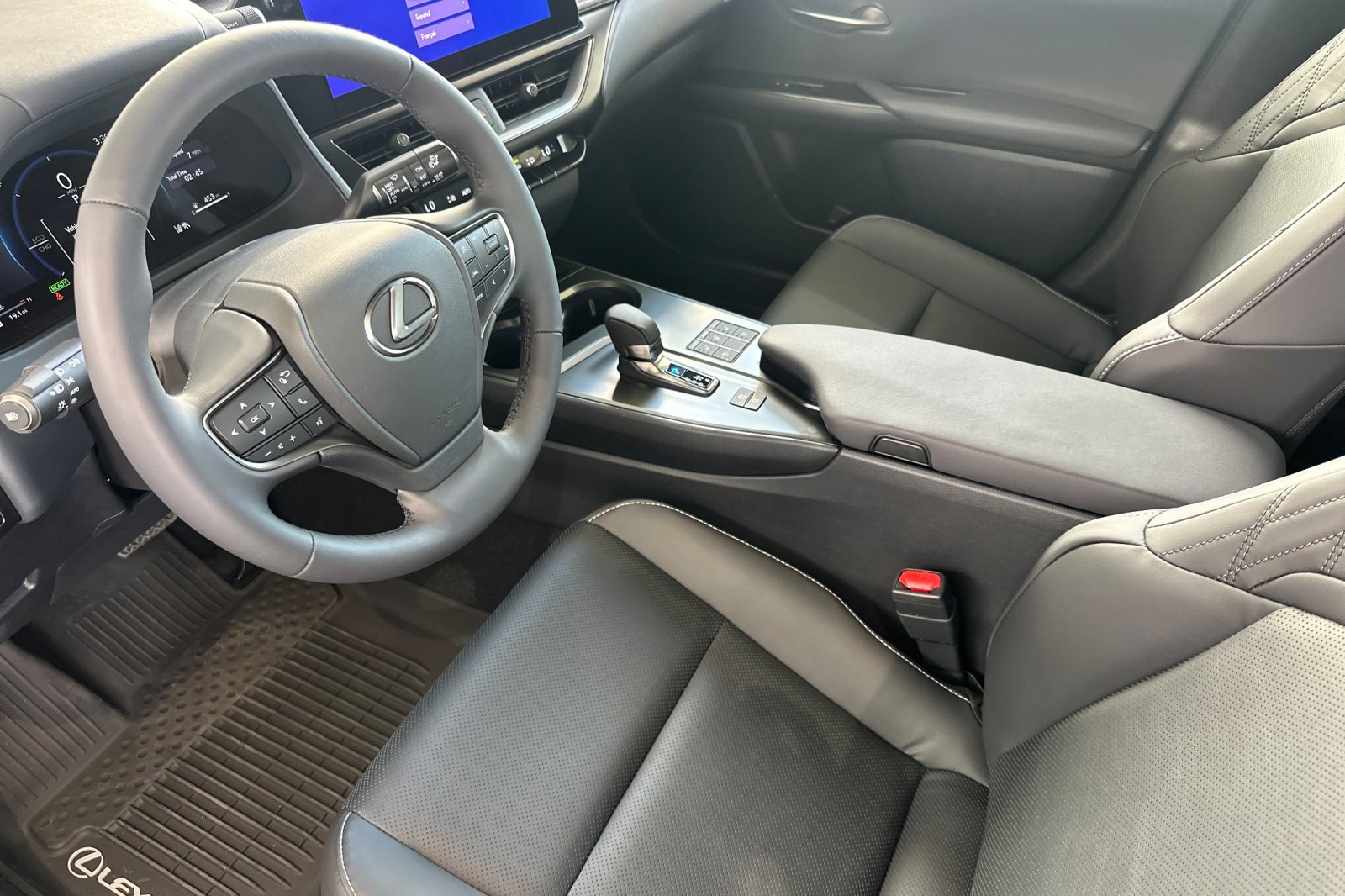 New 2026 Lexus UX 300h FWD w/ Accessory Package (P3) image 8