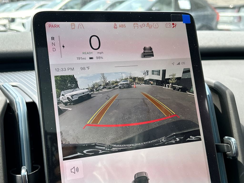 New 2026 Volvo EX30 Plus w/ Protection Package Premier image 16