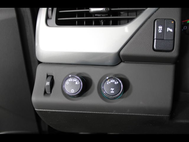 Used 2018 Chevrolet Tahoe LS AWD/4WD image 18