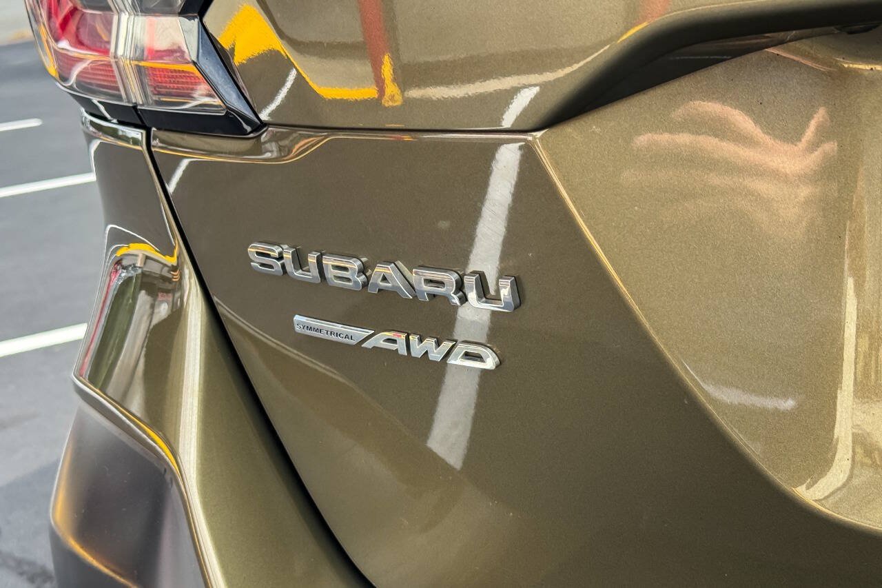 Used 2020 Subaru Outback Limited AWD/4WD image 17