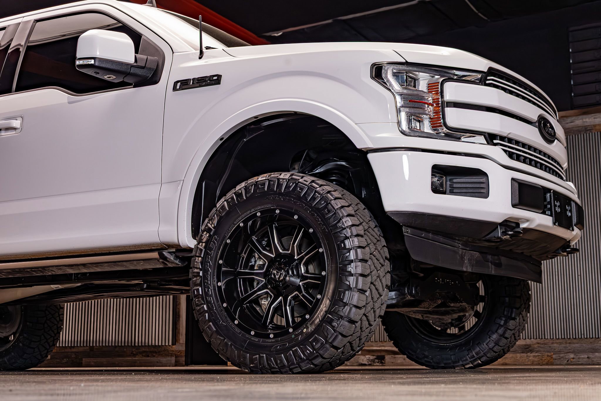 Used 2019 Ford F150 Lariat w/ Equipment Group 502A Luxury image 13