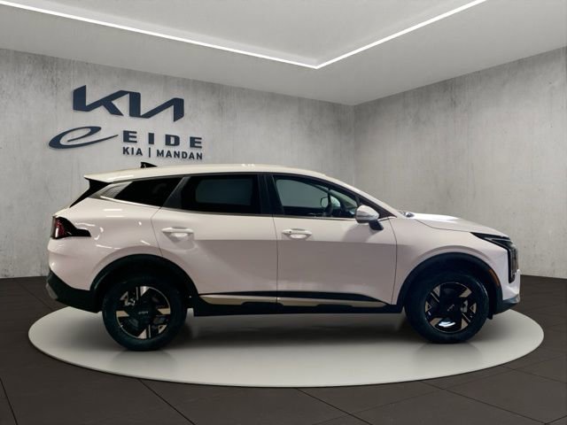 New 2026 Kia Sportage LX image 4