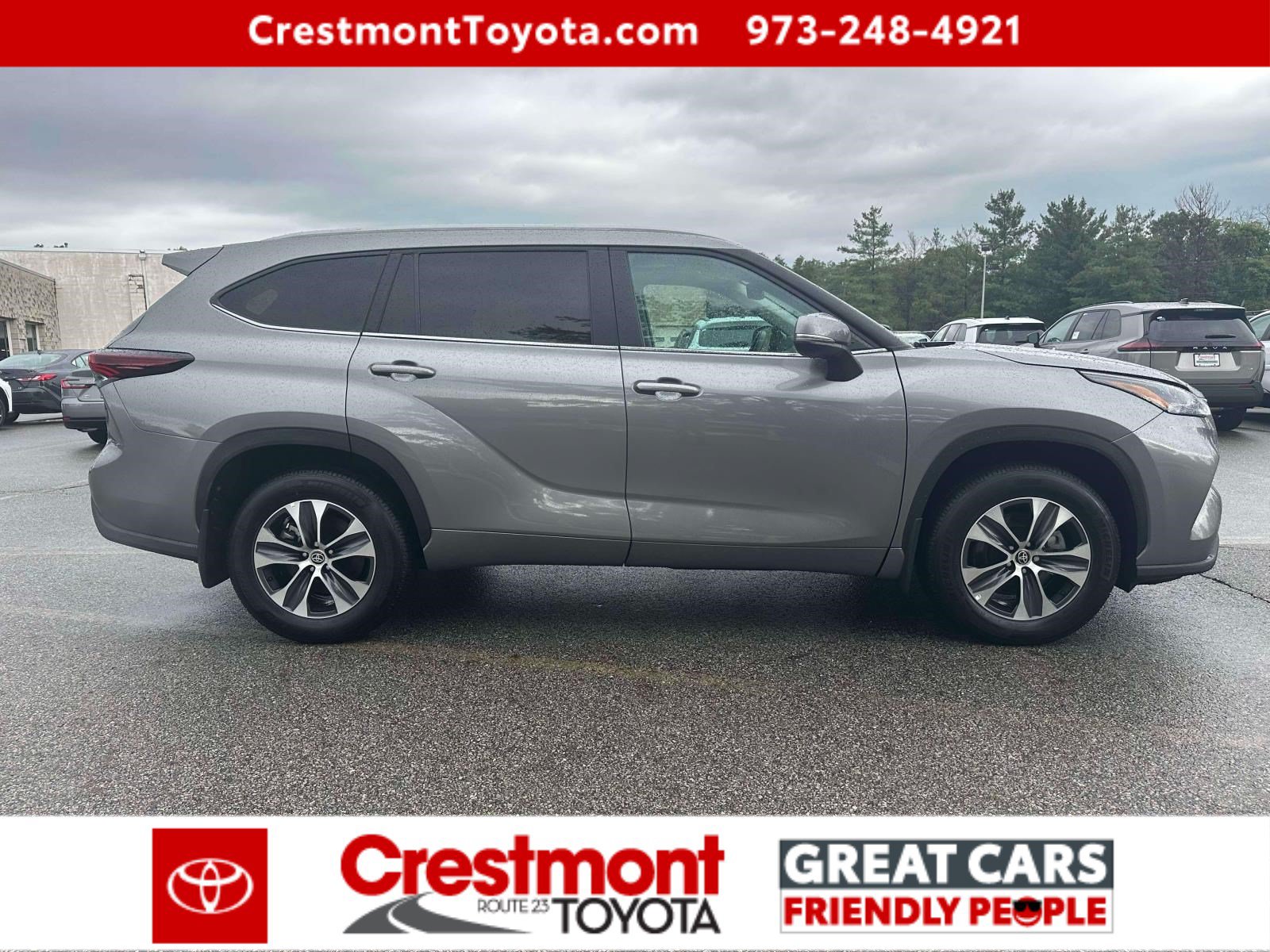 Certified 2025 Toyota Highlander XLE AWD/4WD image 5