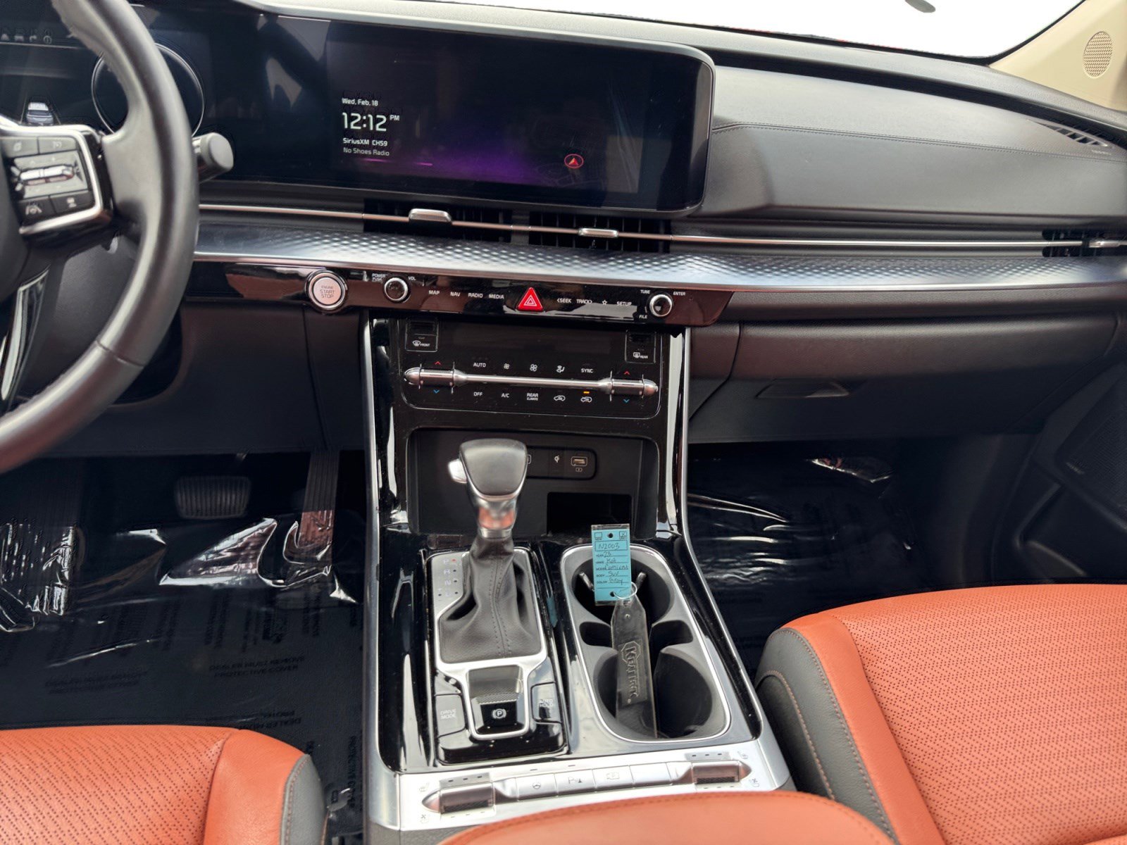 Used 2023 Kia Carnival SX Prestige image 11