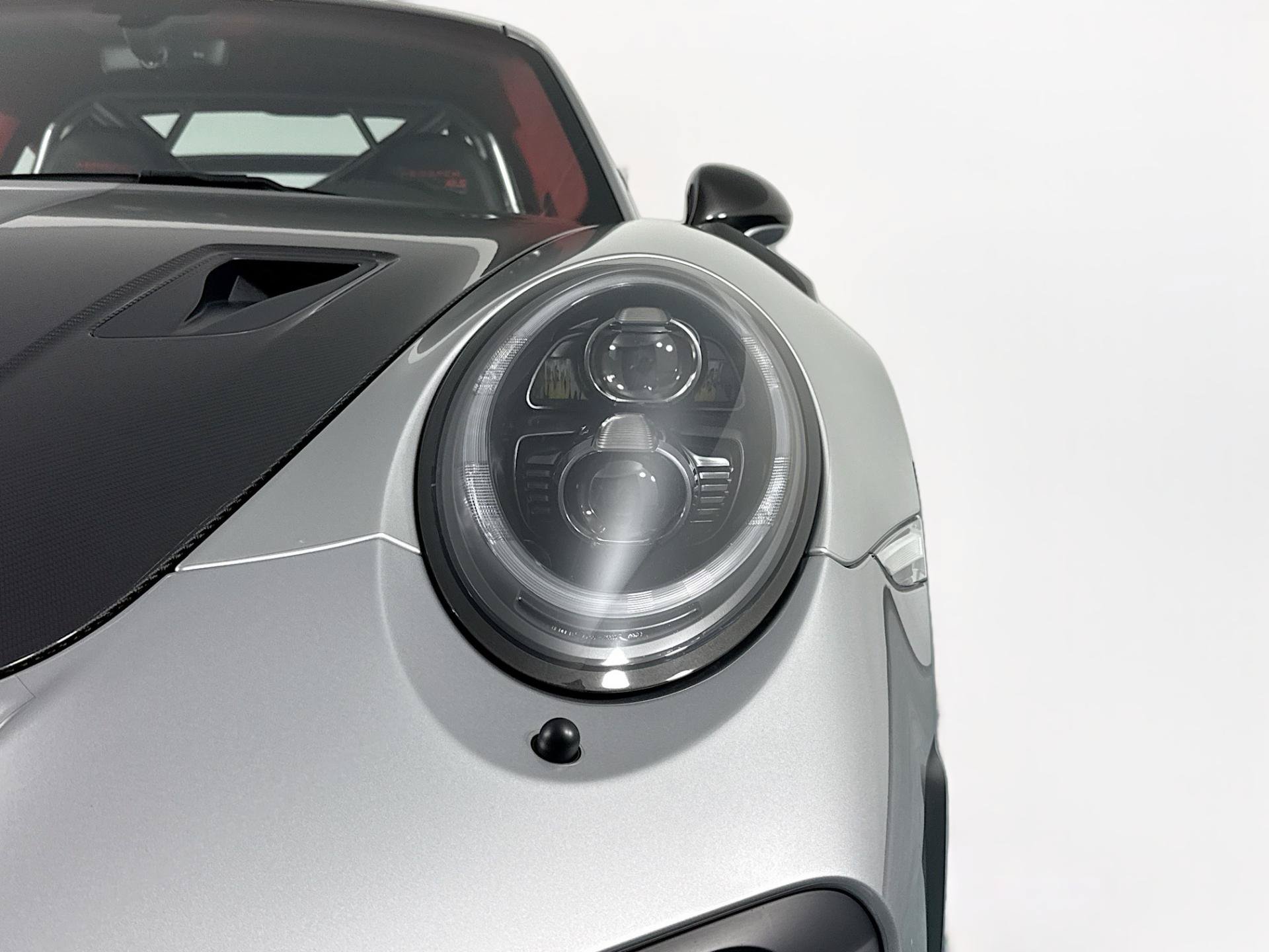 Used 2018 Porsche 911 GT2 RS RWD image 80