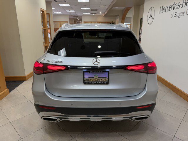 Certified 2024 Mercedes-Benz GLC 300 image 4