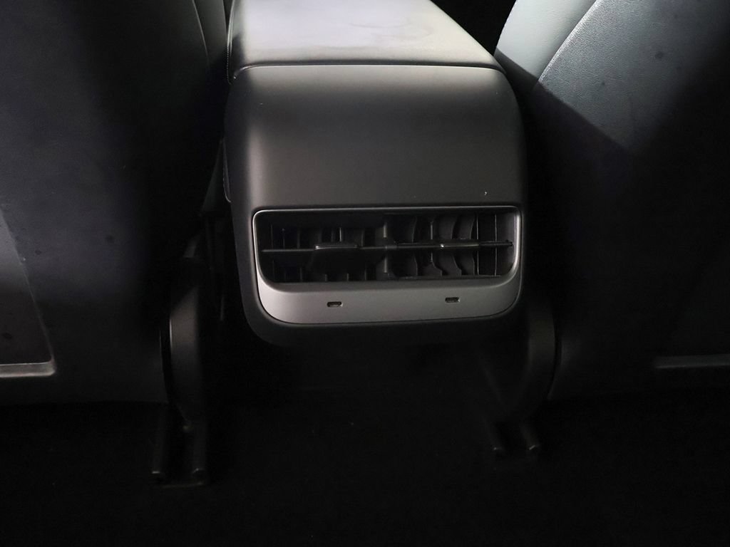 Used 2023 Tesla Model 3 Standard Range RWD image 36