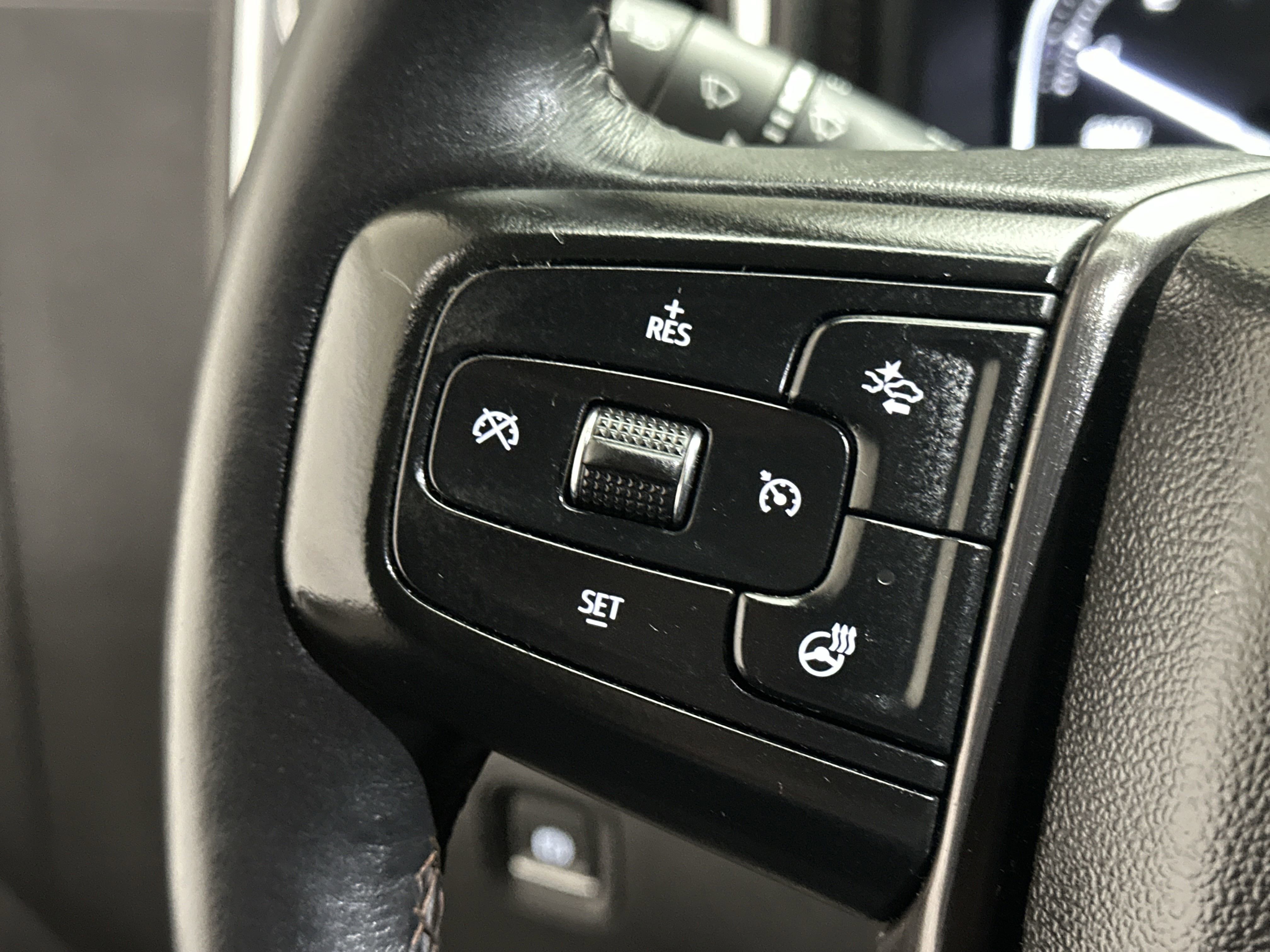 Used 2020 GMC Sierra 1500 AT4 w/ AT4 Preferred Package image 32