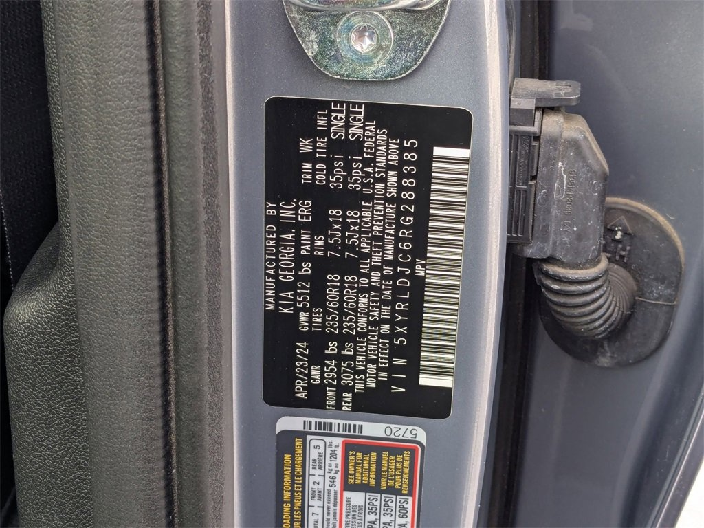 Used 2024 Kia Sorento S image 42