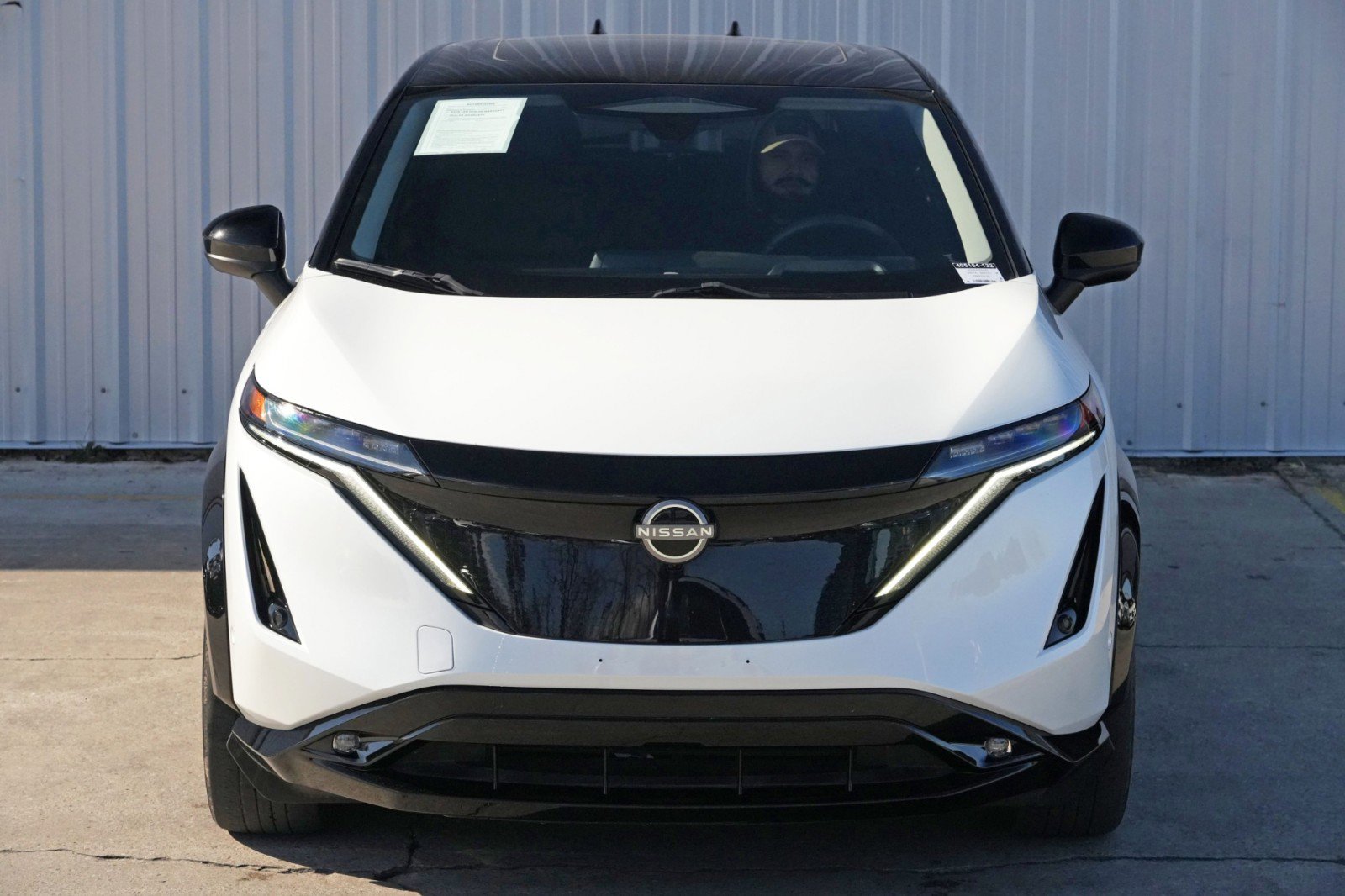 Used 2023 Nissan Ariya Premiere image 47