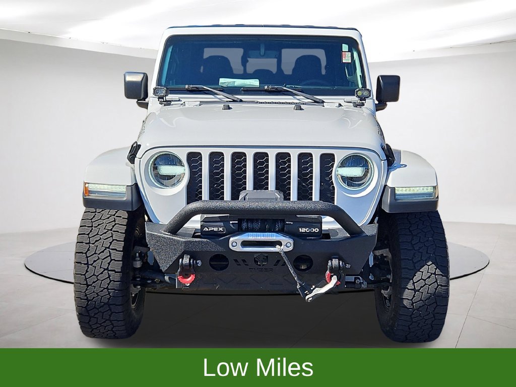 Used 2023 Jeep Gladiator Sport AWD/4WD image 2