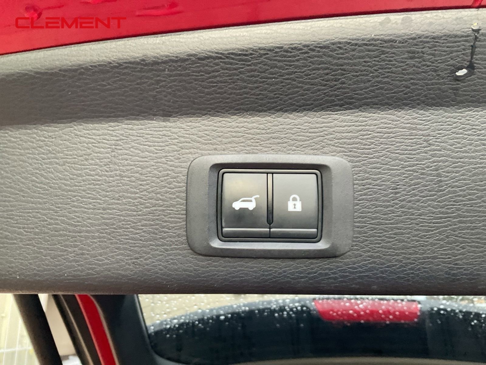 Used 2023 Mitsubishi Outlander SE image 24