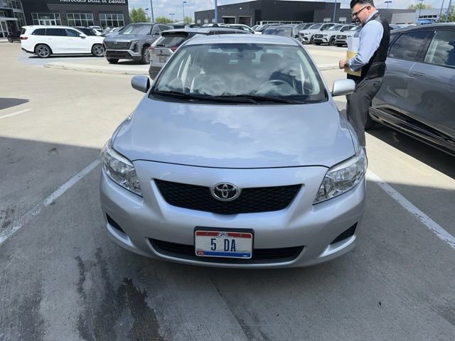 Used 2009 Toyota Corolla LE FWD image 3