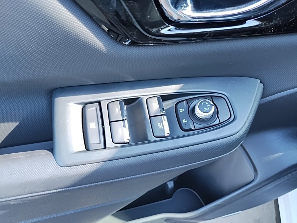 New 2025 Subaru Forester Limited w/ Popular Package image 19