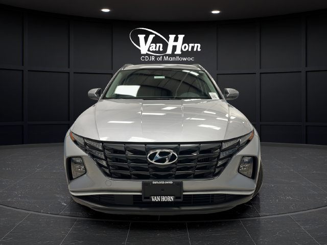 Used 2022 Hyundai Tucson SEL AWD/4WD image 2