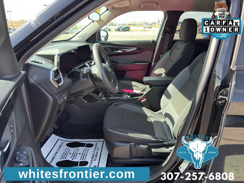 Used 2025 Chevrolet TrailBlazer LT AWD/4WD image 15