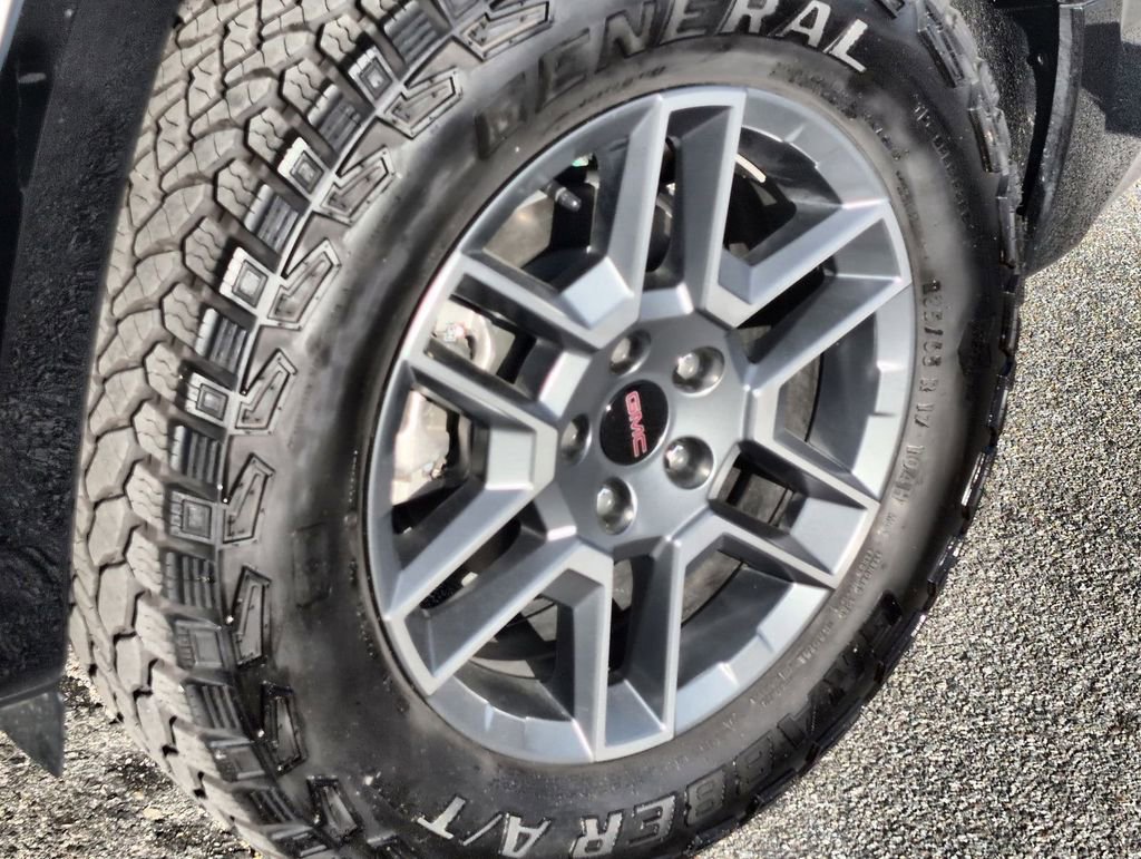 Certified 2026 GMC Terrain AT4 image 32