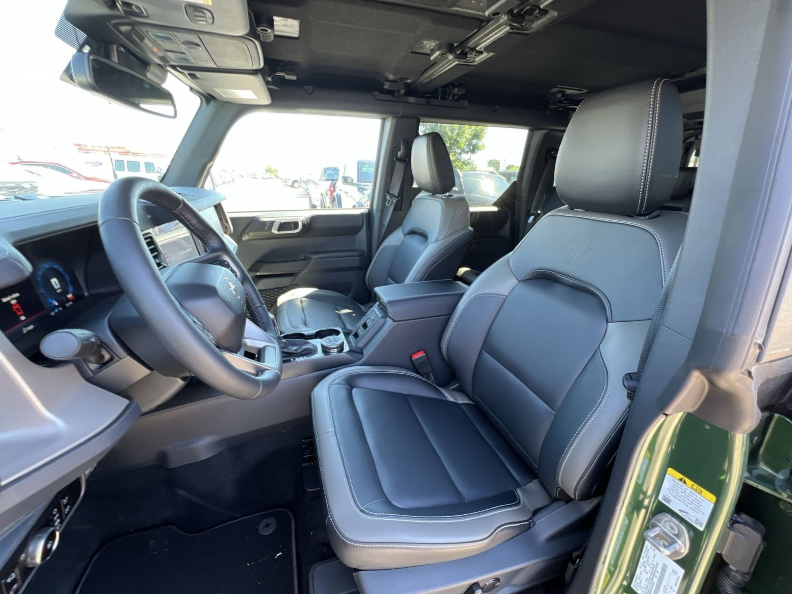 New 2025 Ford Bronco Outer Banks AWD/4WD image 21