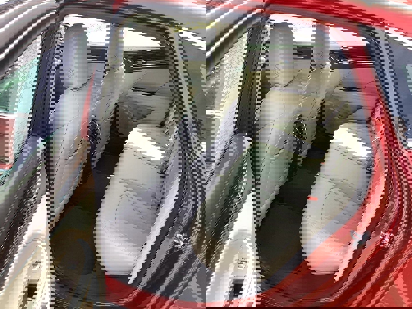 Used 2018 Buick LaCrosse Essence w/ Sights and Sounds Package image 6