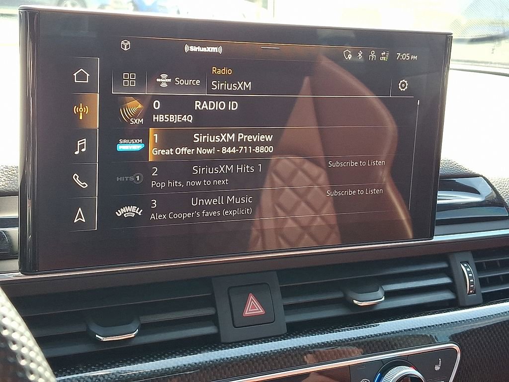 Used 2023 Audi S5 Premium Plus w/ Premium Plus image 2