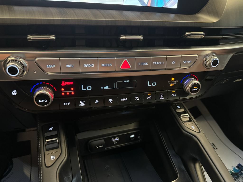 Used 2023 Kia Telluride SX Prestige AWD/4WD image 15