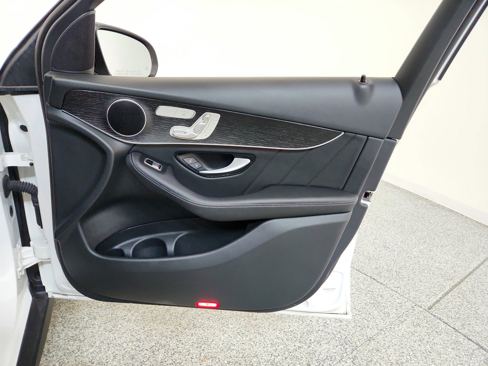 Certified 2022 Mercedes-Benz GLC 300 4MATIC image 25