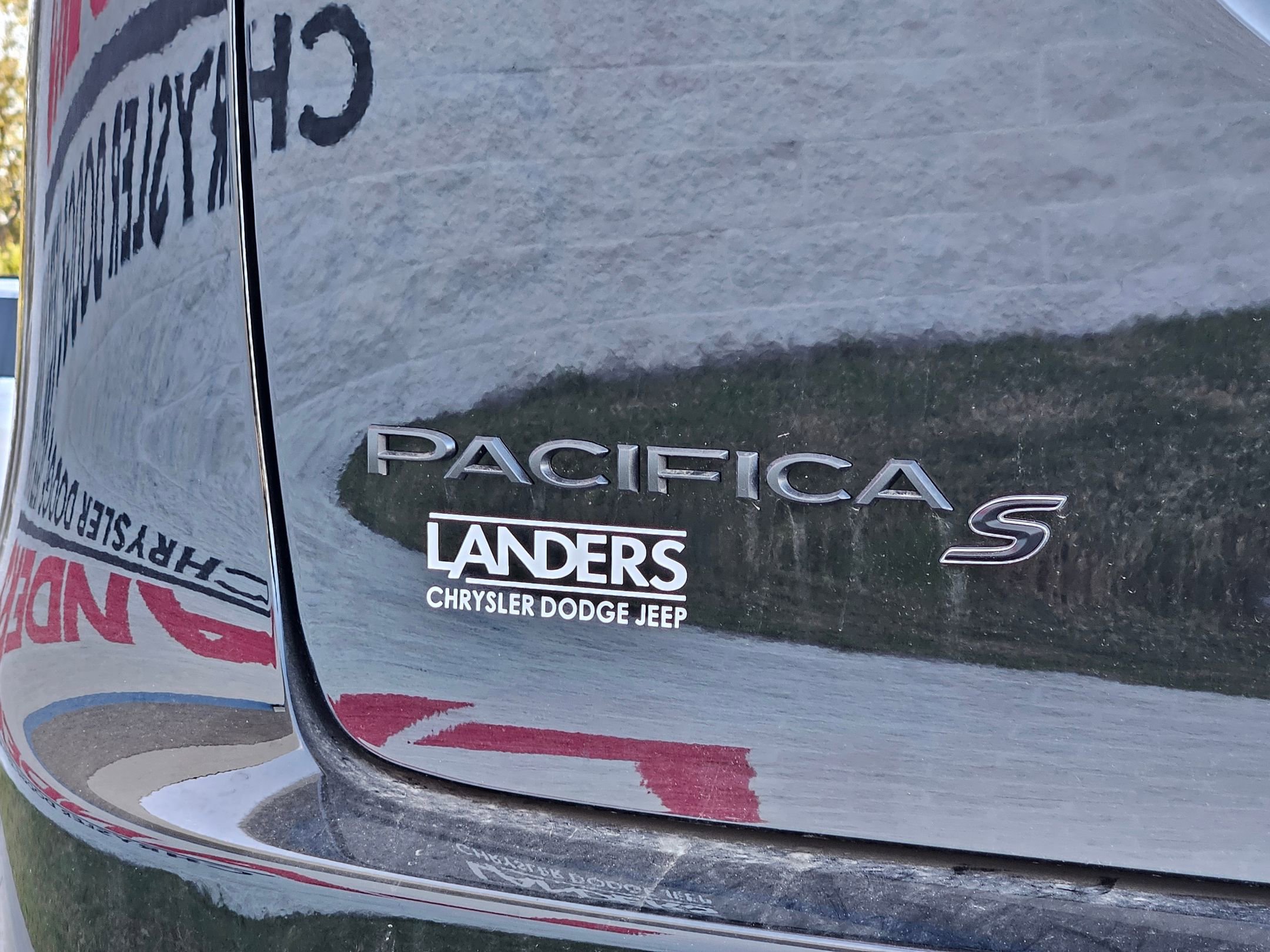 New 2026 Chrysler Pacifica Limited image 26