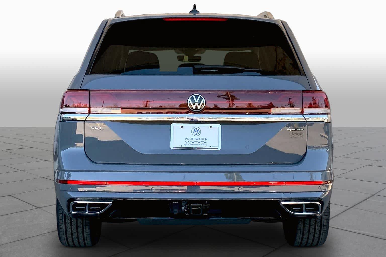 New 2026 Volkswagen Atlas SEL Premium R-Line AWD/4WD image 4
